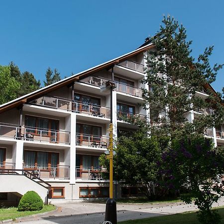 Hotel Radejov Knezdub Экстерьер фото