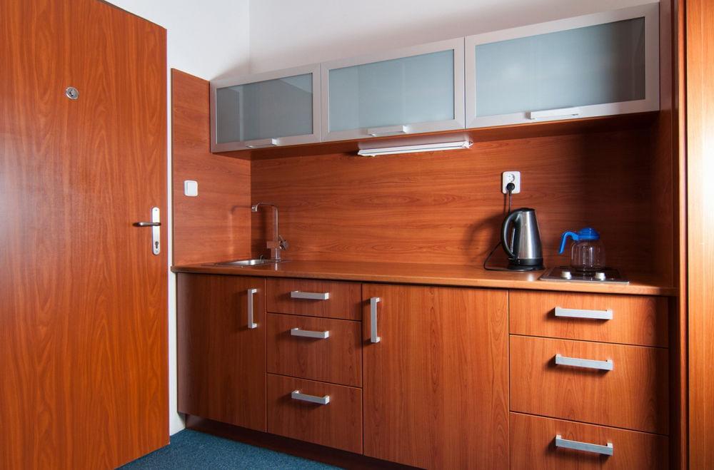Hotel Radejov Knezdub Экстерьер фото